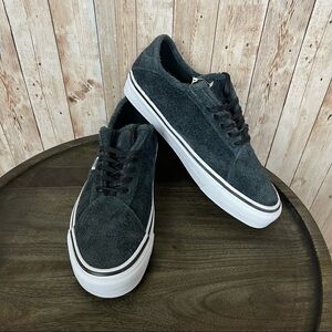 Vans Diamo Ni(Hairy Suede) Sneaker Size 10 Women